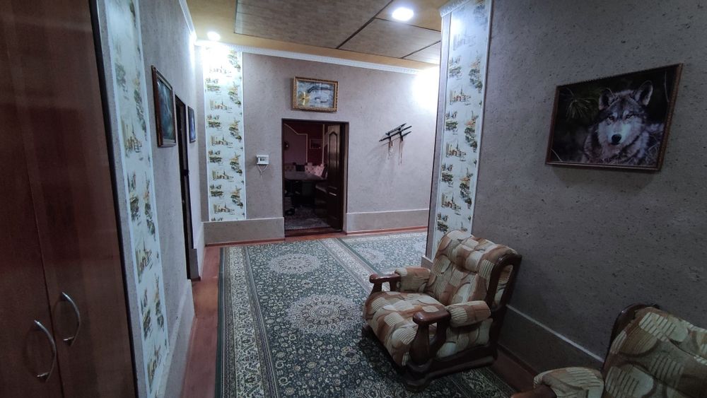 Katej/коттедж sotiladi 6 xonalik