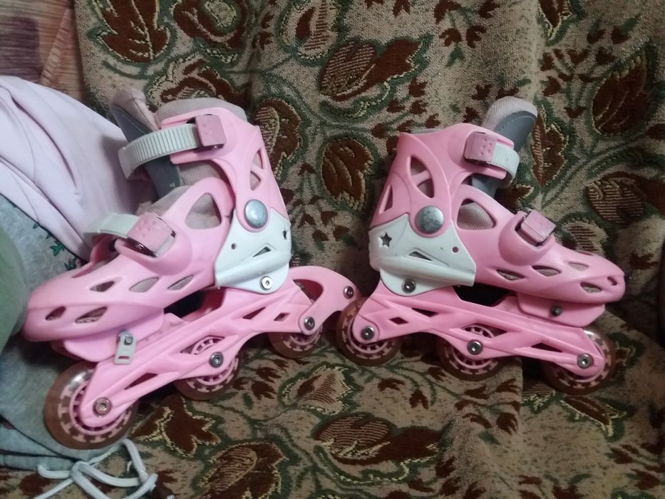 Ролики для девочек в отл.сост.