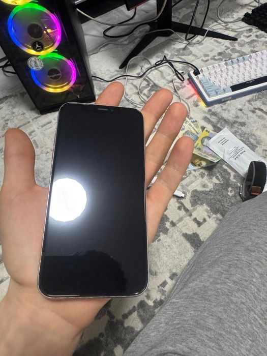 Iphone 11 si Iphone XS