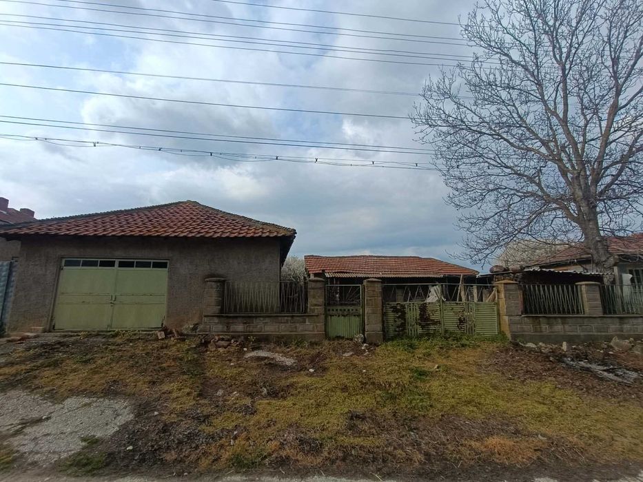 Продава се Къща в с. Окорш, Област Силистра - 150 кв.м за 68 €/кв.м - Снимка #1