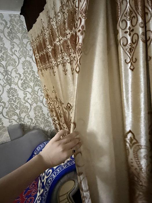 Красивые плотные шторы
