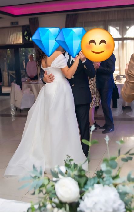 Vând Rochie de Mireasă superbă