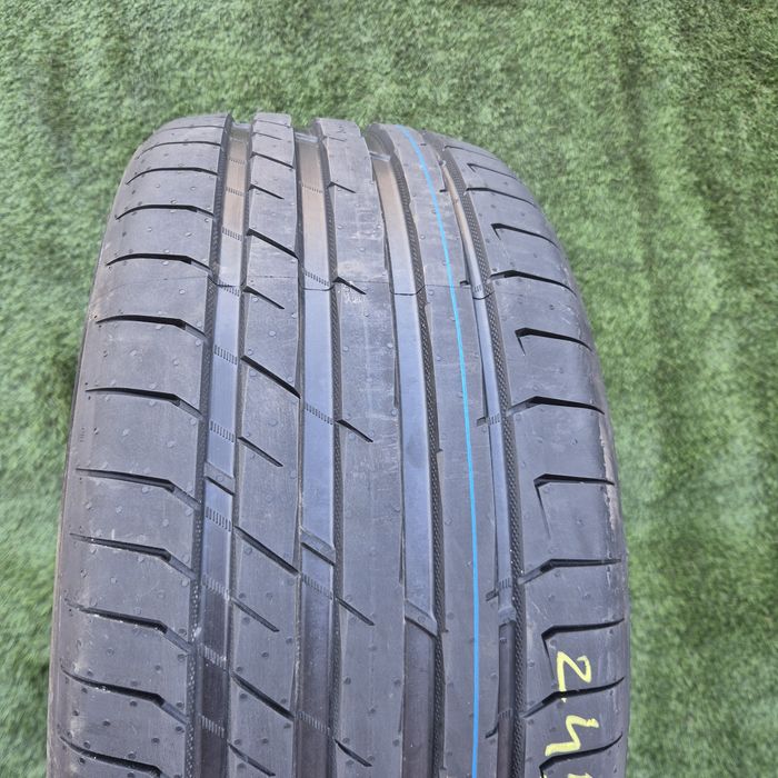 245 35 20 Nokian O bucată nouă