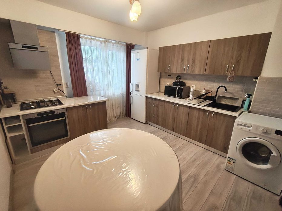 De inchiriat apartament cu 2 camere