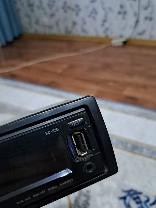 Продам мафон JVC