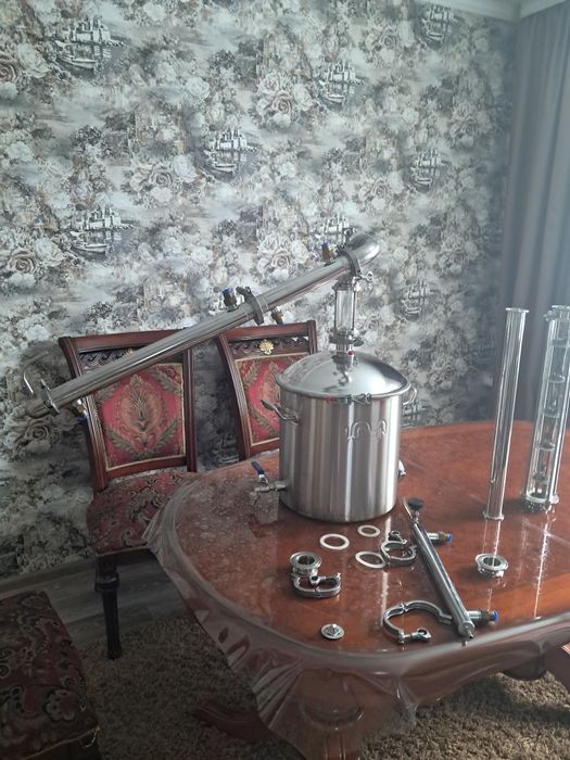 Продам дистилятор