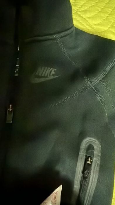 Оригинален детски Nike Tech за 18 месеца