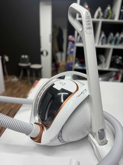 (RESIGILAT) Aspirator fara fir Rowenta X-O 160 IX7777EA