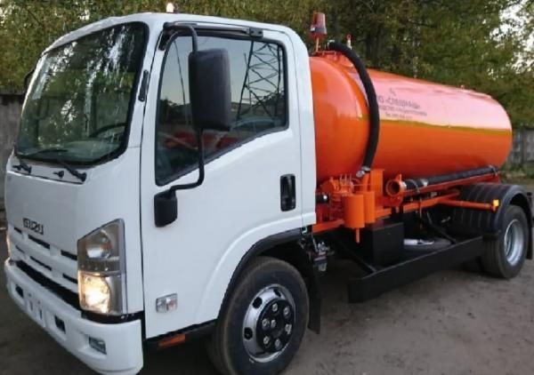 Ассенизатор Assenizator Гавнавоз Gavnavoz ISUZU Avto 5 куб