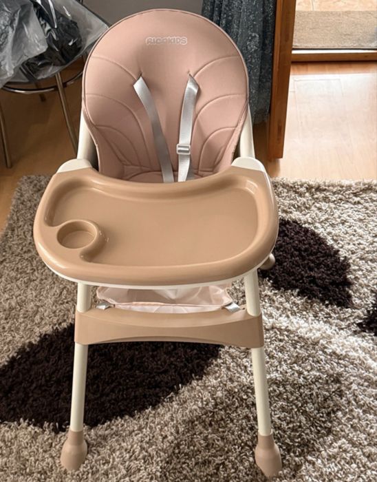 Scaun de masa bebe