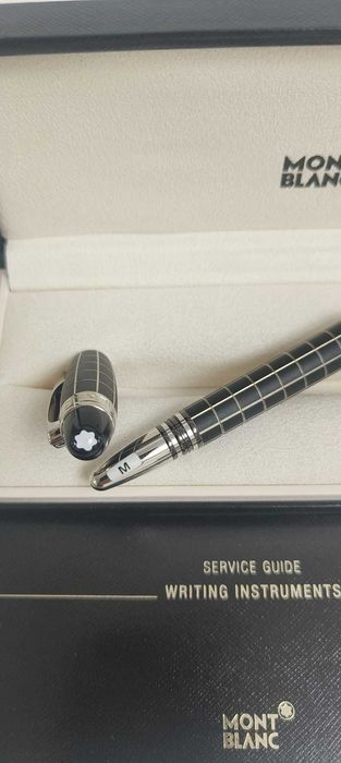 Stilou Montblanc Starwalker Metal/Rubber, peniță 14K M – nou