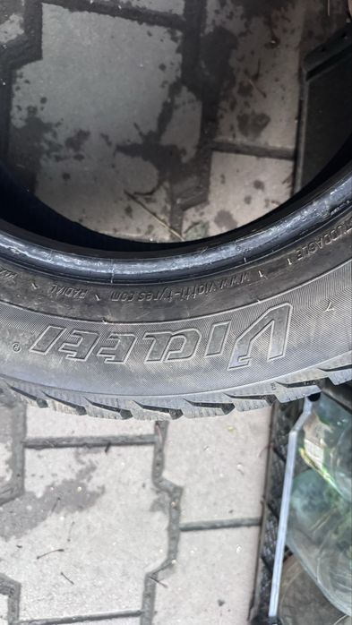 Зимняя резина 215/55/16