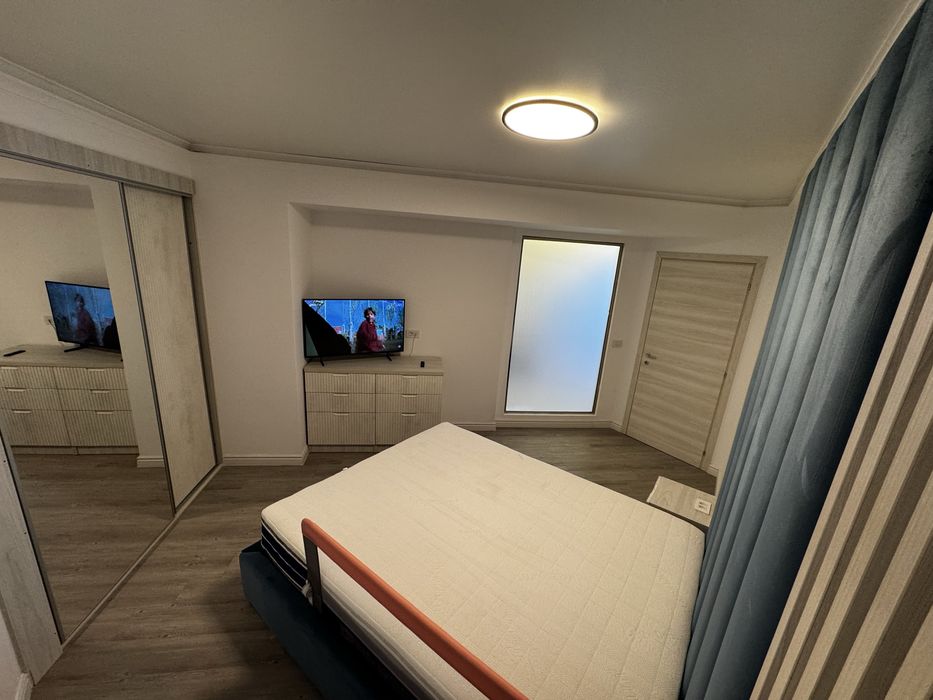 Studio 2 camere WHITE TITANIC