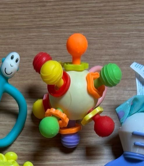 Jucarii pentru bebelusi