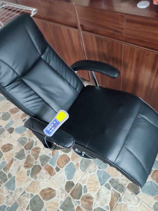 Scaun de masaj cu telecomanda