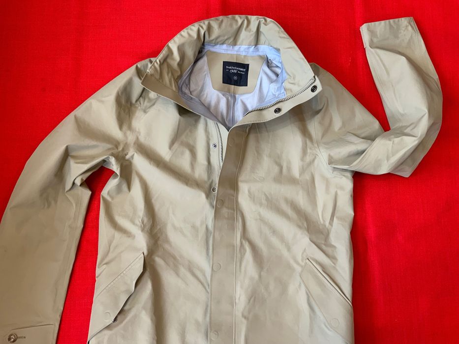 Peak Performens gore-tex-оригинален шлифер 48 м