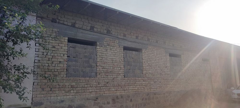 Уй сотилади шахар ичида