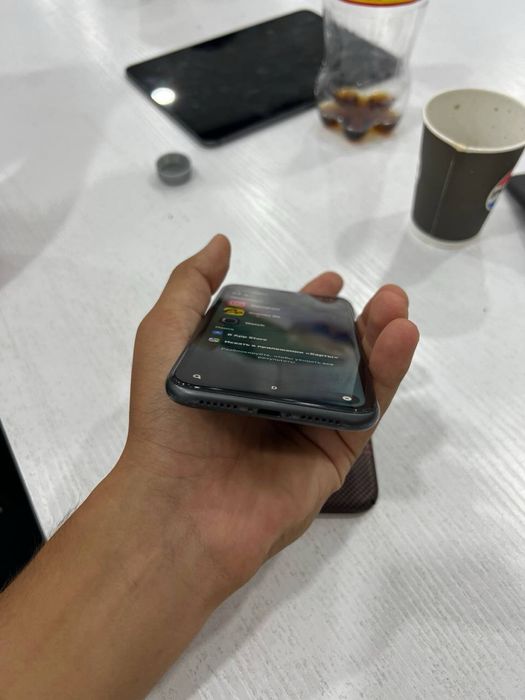 Iphone 11  64/80