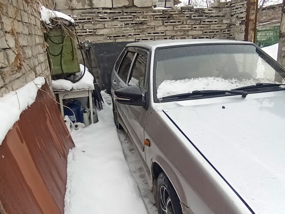 Продам ваз-2114  .