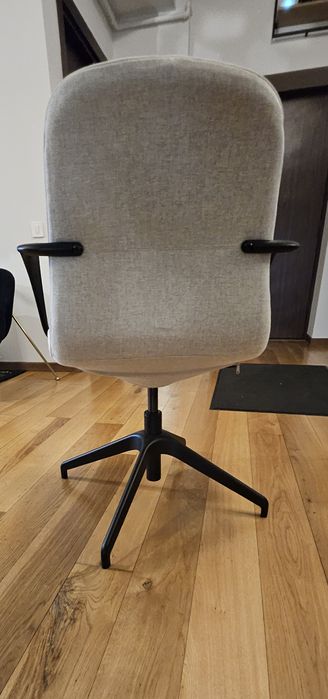 Scaun birou IKEA LÅNGFJÄLL, ca nou