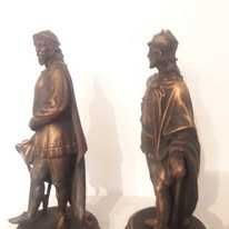 Statuie Rege medievala din samota