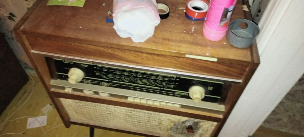 Радиола "Ригонда-Моно" на ножках