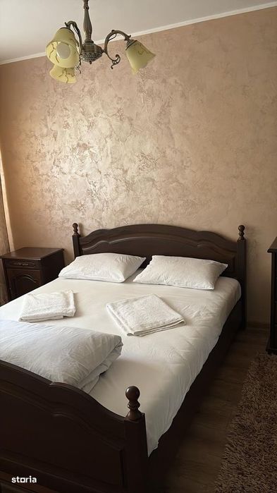 De vanzare apartament cu 2 camere, complet mobilat și utilat