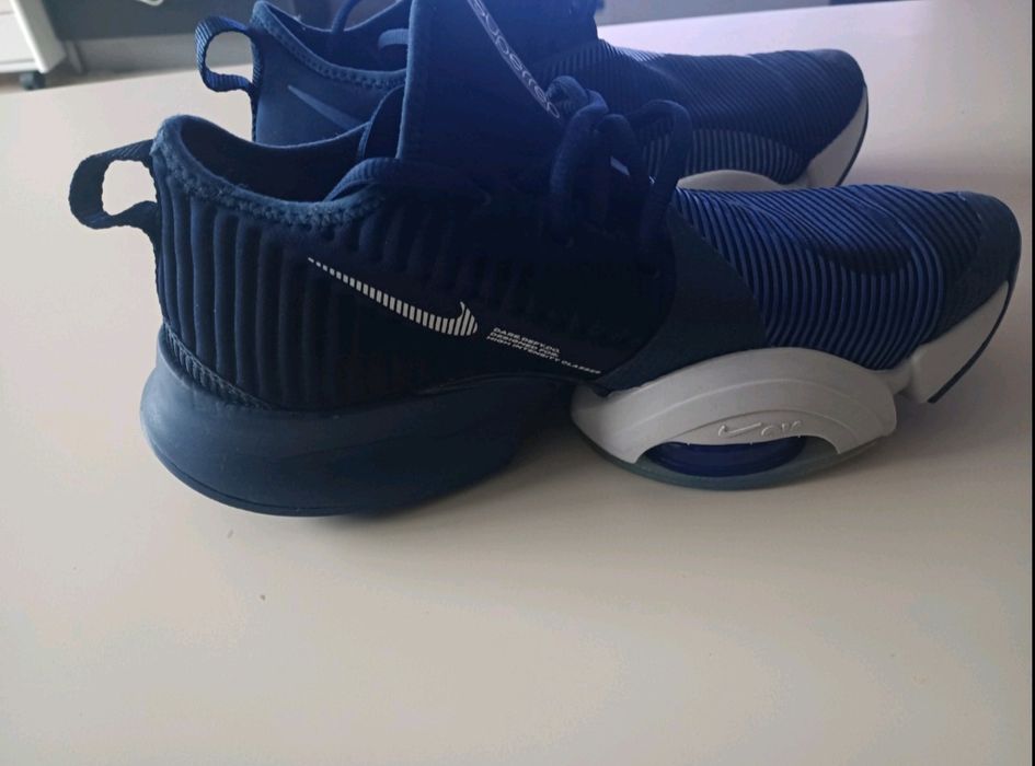 Маратонки Nike, 41 номер