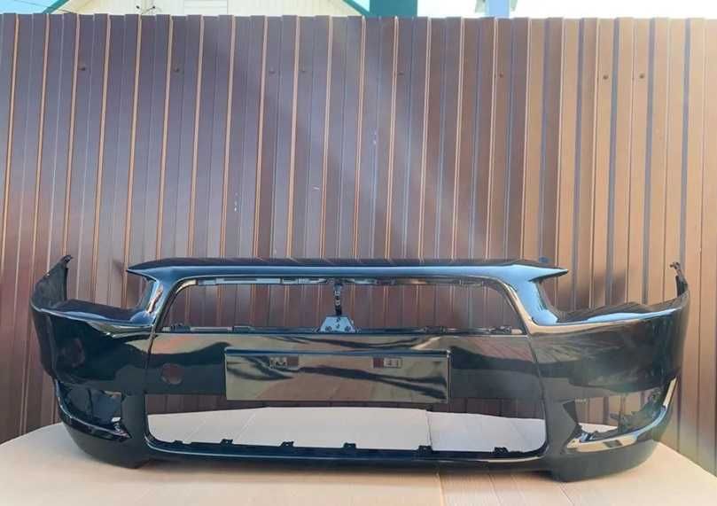Бампер передний Mitsubishi Lancer 10 в цвет дорест
