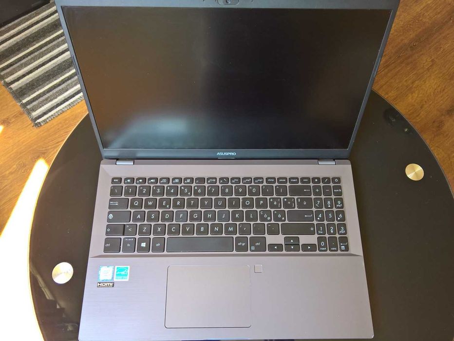 15.6" ASUSPRO P3540, i7-8565U, 16GB DDR4, 240GB SSD, лицензиран Windows