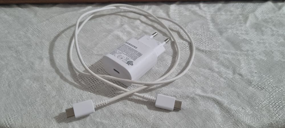 Samsung s21 8/128 идеал