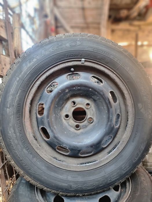 Vând set Anvelope + Jante 5x100 cu anvelope 195/65/R15