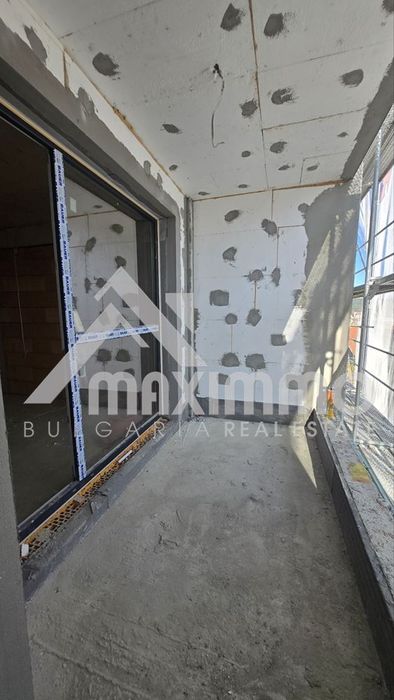 Продава се Тристаен апартамент в Варна, Виница - 105 кв.м за 1334 €/кв.м - Снимка #4