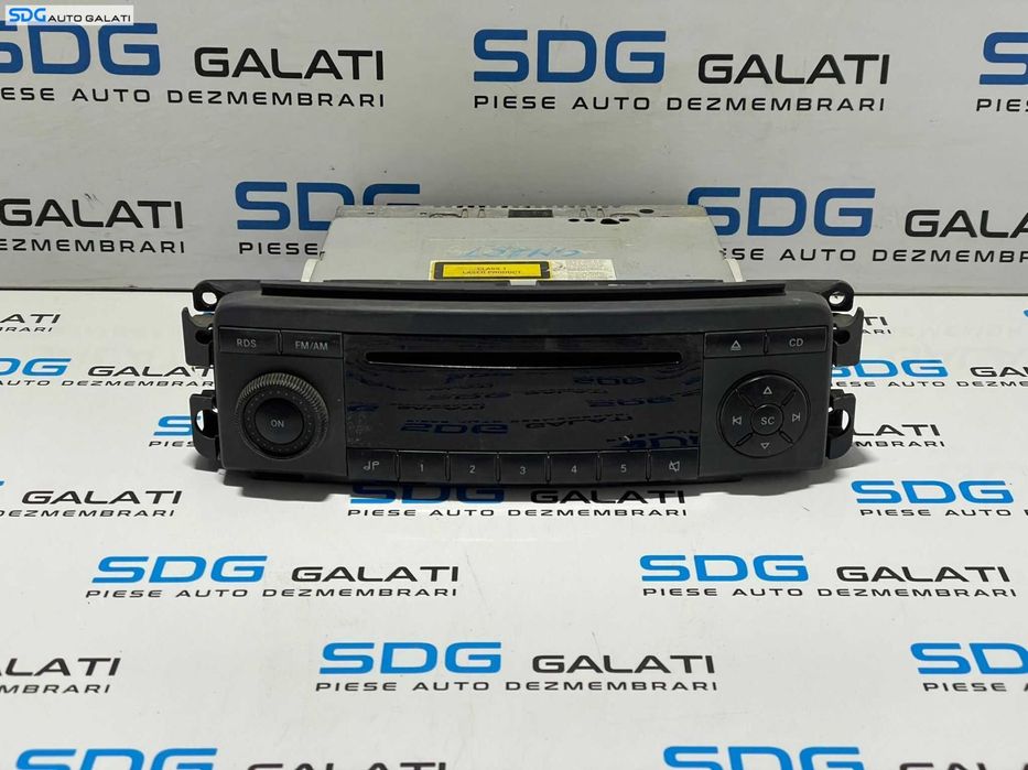 Unitate Radio CD Player NU Citeste CD-ul Smart Forfour W454 2004 - 2006 Cod A4548200379 [L2711]