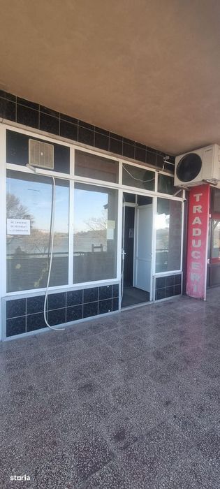 Vand/Inchiriez Spatiu Comercial Central