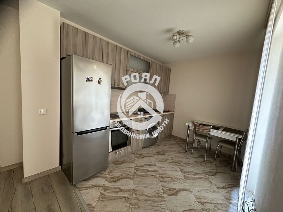 Продава се Двустаен апартамент в Пловдив, Южен - 66 кв.м за 1743 €/кв.м - Снимка #2