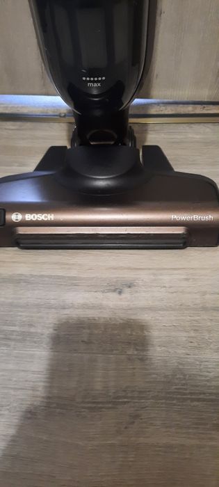 Прахосмукачка BOSCH (Бош), безкабелна.