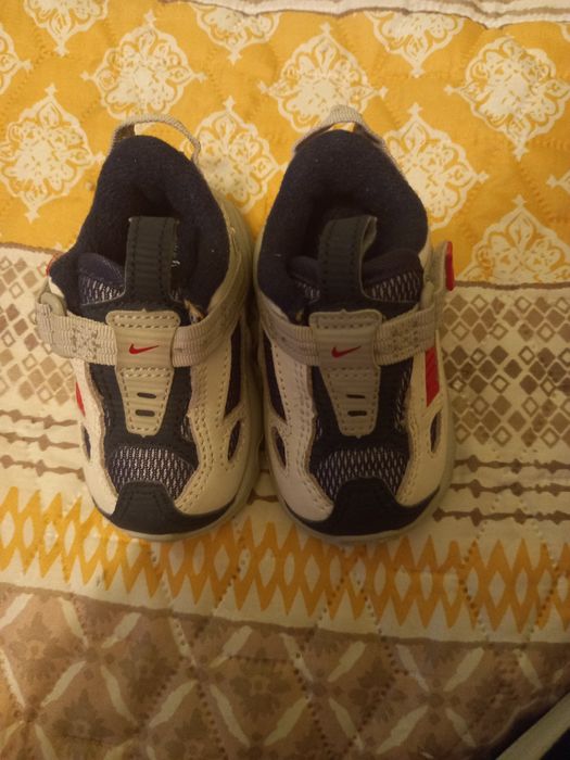 Бебешки маратонки Nike