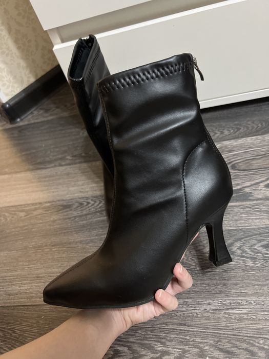 Новые полусапожки 36 рр