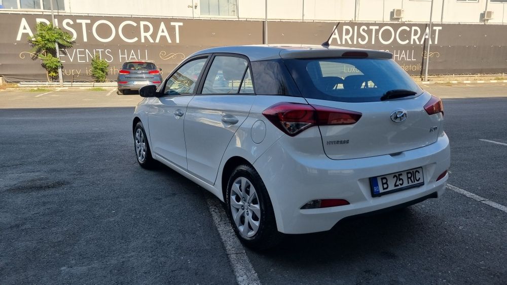 HYUNDAI i20 2018 — imagine 4