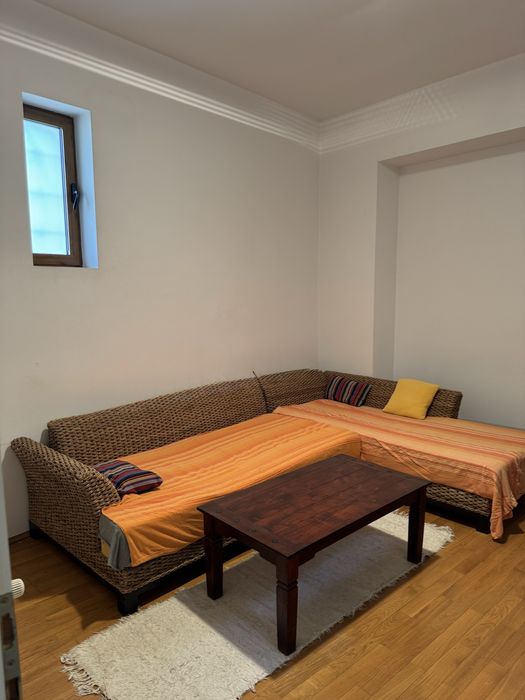 Apartament la casa central 125mp util