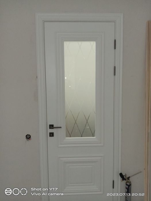 Установка двери и замков