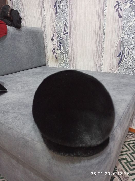 Продам норковые шапки