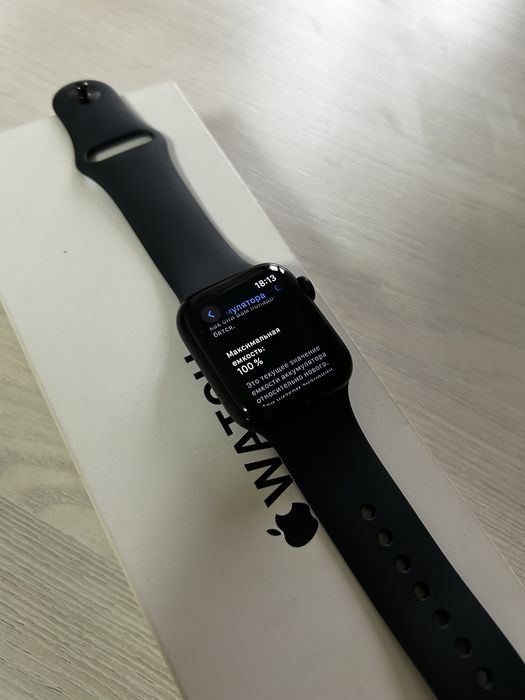 apple watch SE2 новый