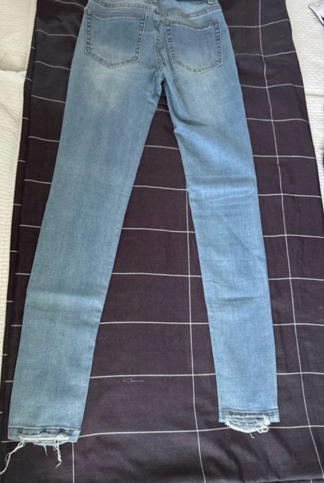 Pull&Bear blugi skinny marime 32