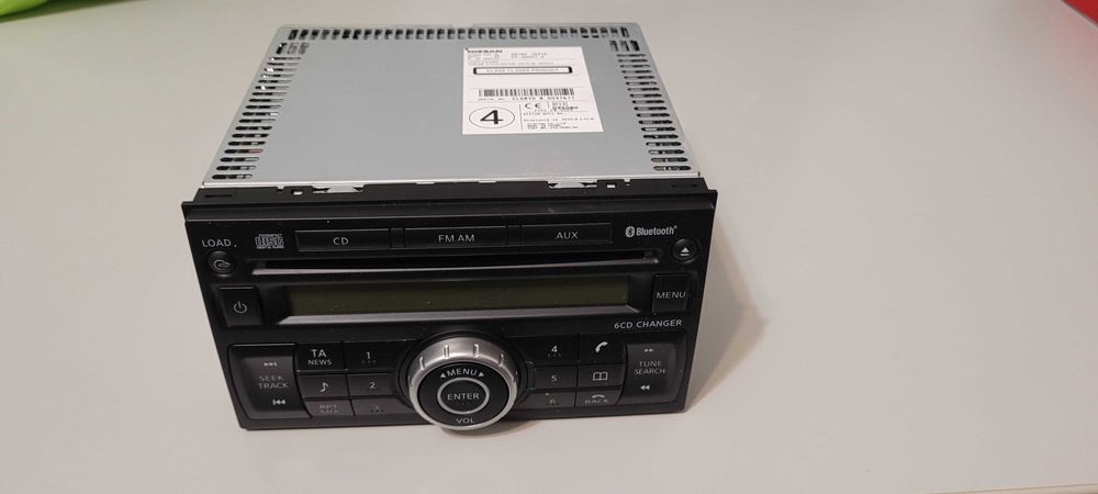 Radio CD Player Original Nissan X-Trail T31 (2007-2014) – ABSOLUT NOU, Bluetooth, Magazie 6 CD