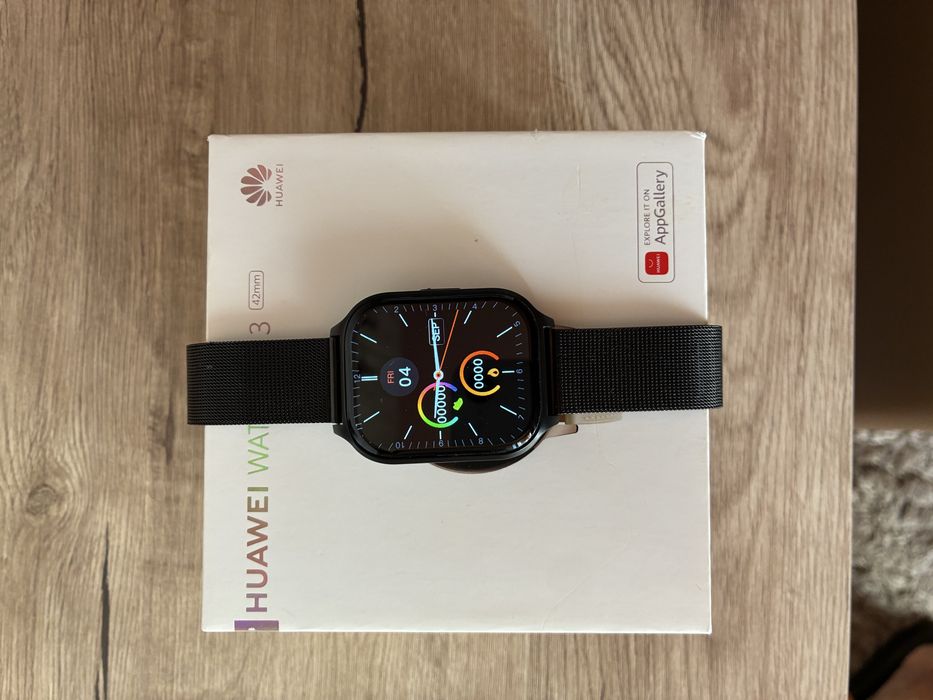 Vand ceas dama Huswei Watch GT3 ! Ff outin folosit fara nici o zgarietura  !