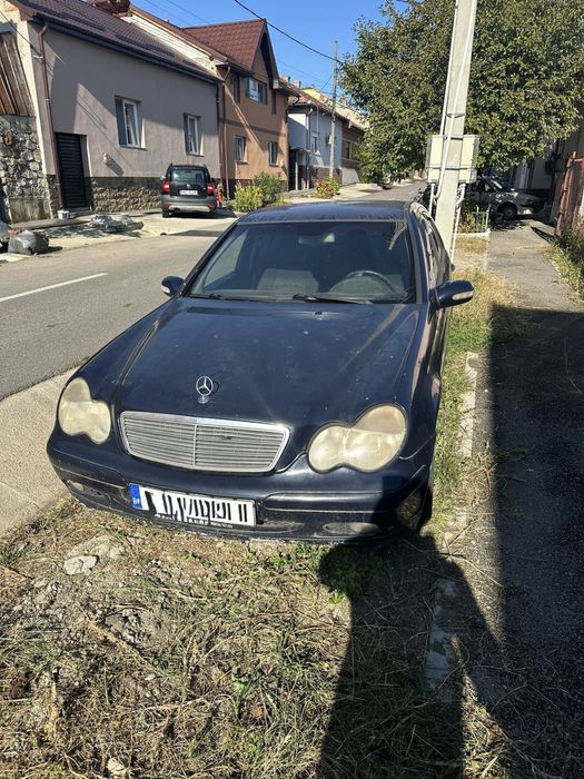 Mercedes benz C220