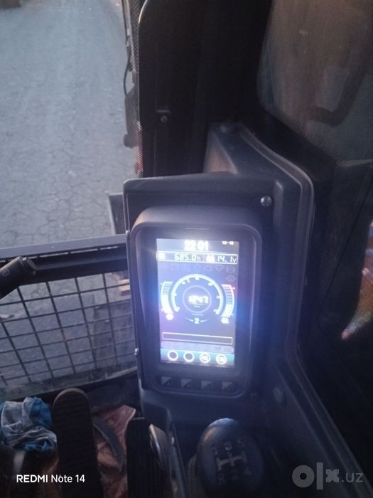 Экскаватор погрузчик