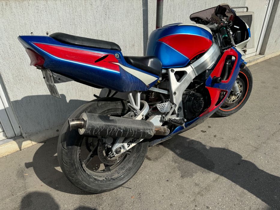 Honda CBR 919 / CBR919 на ЧАСТИ